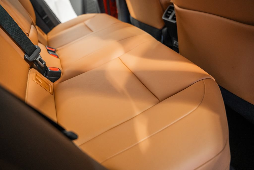 Used 2019 Lexus UX 200 w/ Premium Package FWD image 32