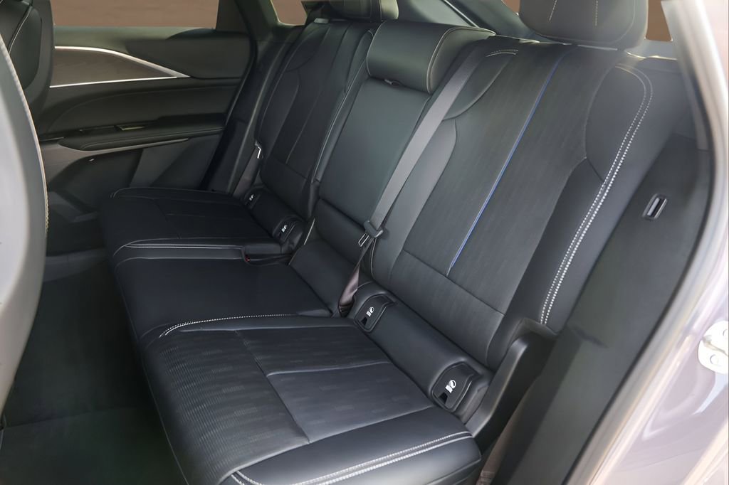 Certified 2024 Cadillac Lyriq Sport image 24