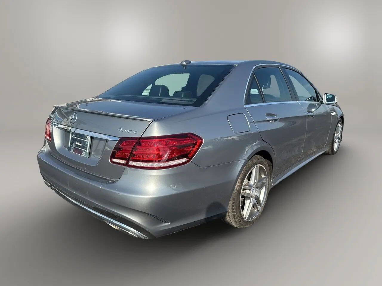 Used 2014 Mercedes-Benz E 350 4MATIC Sedan image 7
