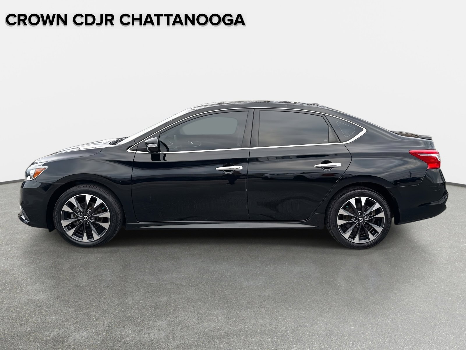 Used 2018 Nissan Sentra SR image 7