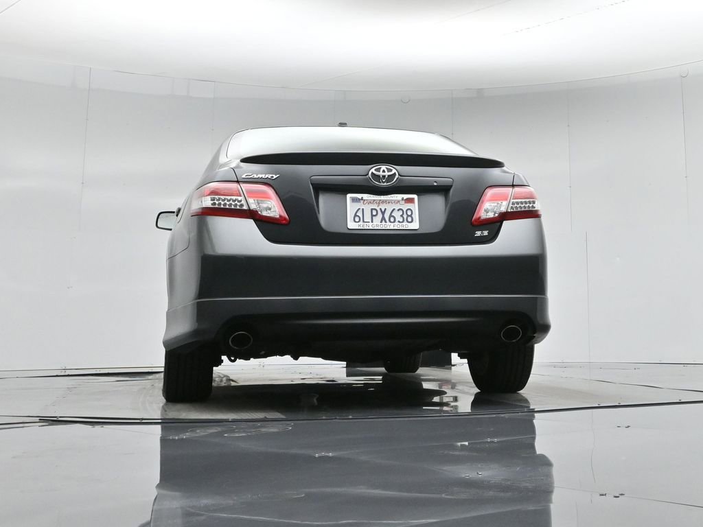 Used 2010 Toyota Camry SE image 48