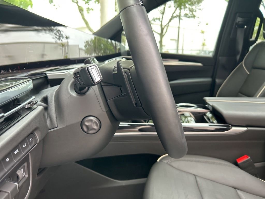 Used 2026 Cadillac Escalade Sport w/ Touring Package AWD/4WD image 51