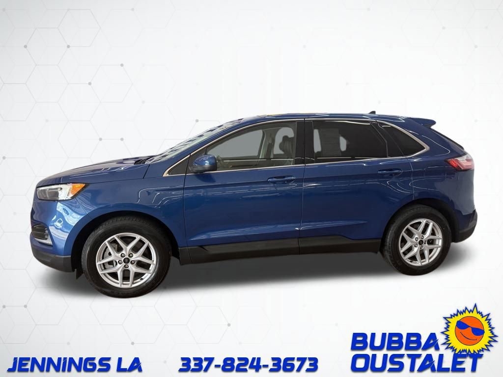 Used 2023 Ford Edge SEL image 2