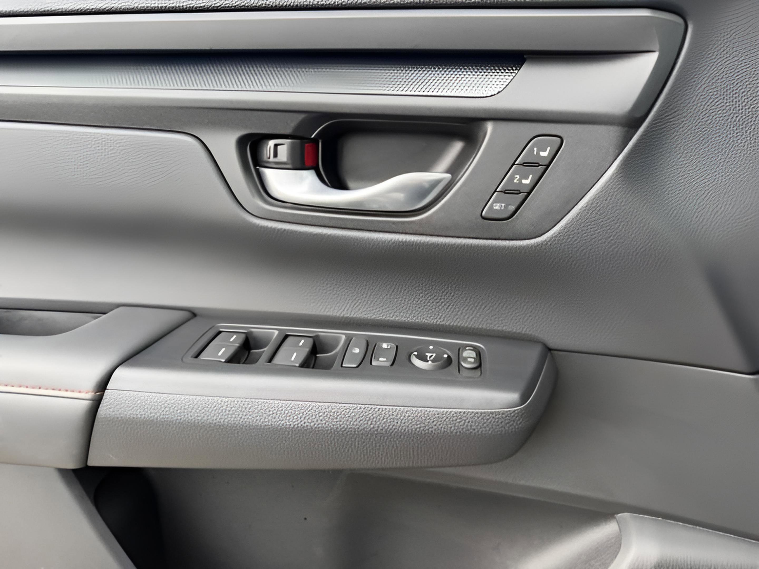 Used 2024 Honda CR-V Sport-L image 19