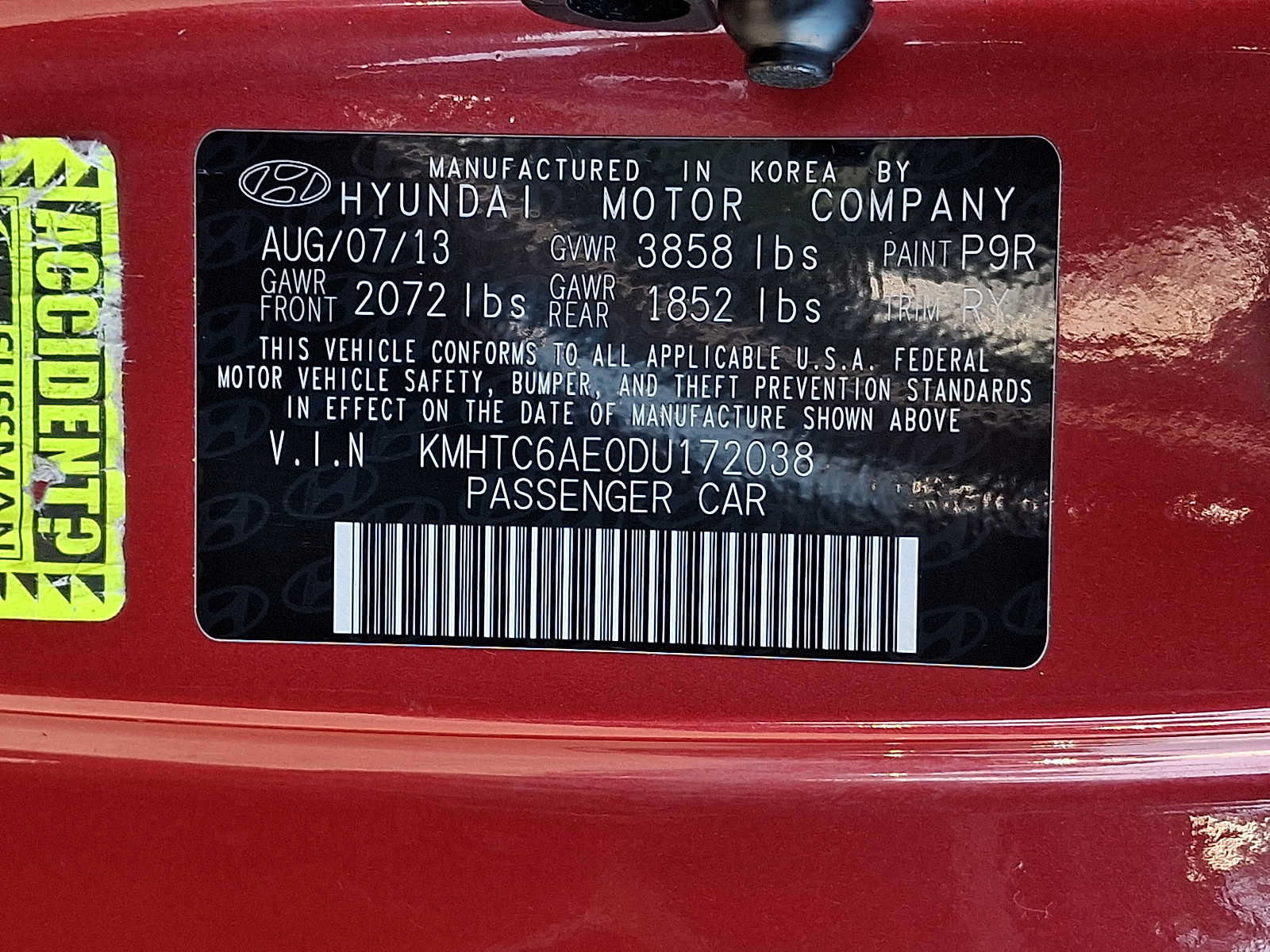 Used 2013 Hyundai Veloster Turbo FWD image 25