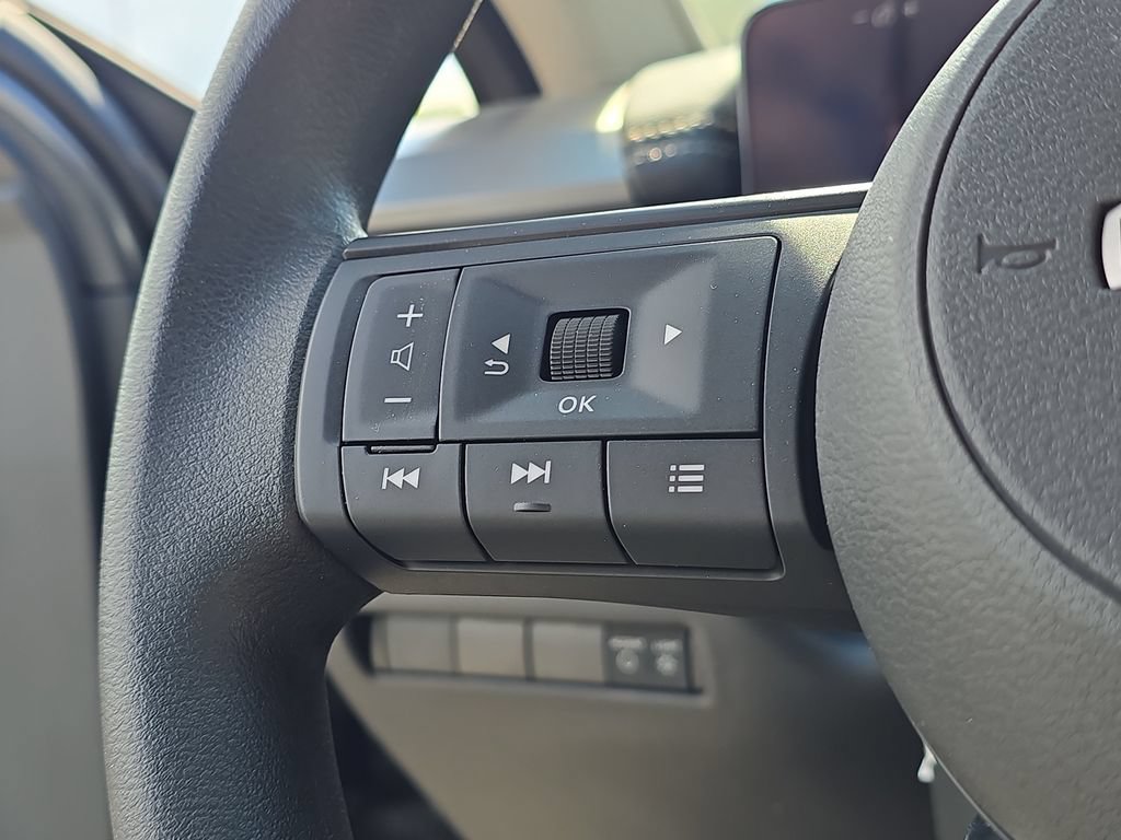 New 2026 Nissan Kicks SV w/ SV Premium Package AWD/4WD image 11