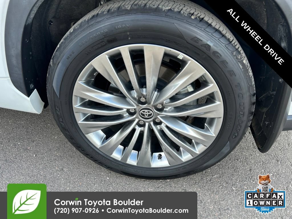 Used 2026 Toyota Highlander Platinum AWD/4WD image 34