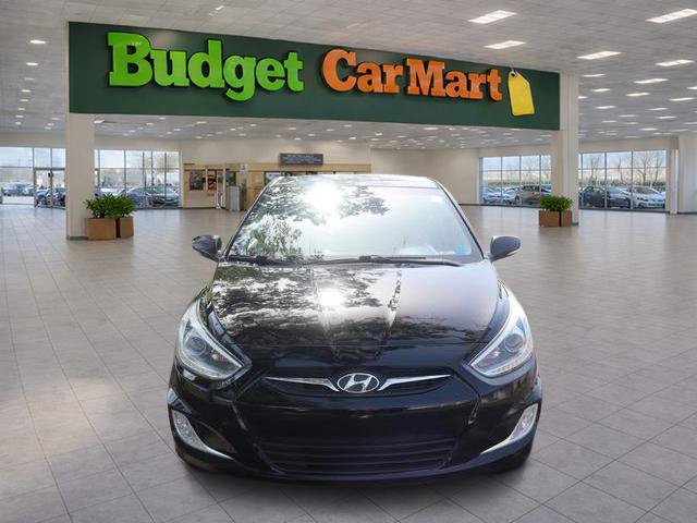 Used 2014 Hyundai Accent SE FWD image 2