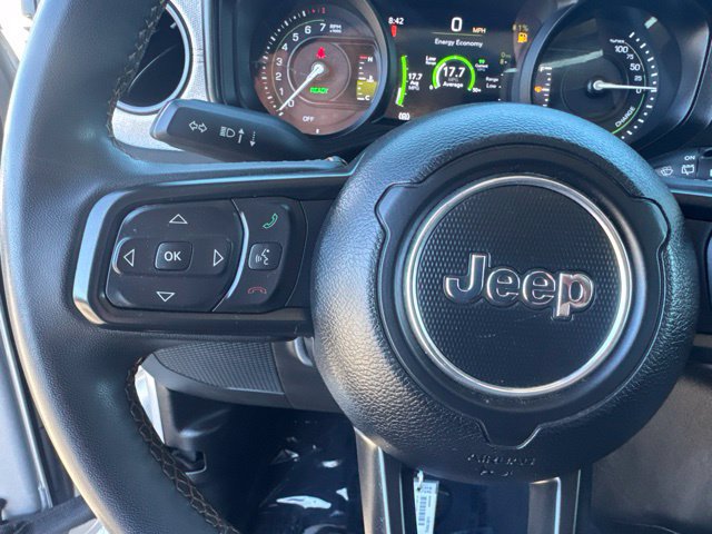 Used 2024 Jeep Wrangler Unlimited AWD/4WD image 17