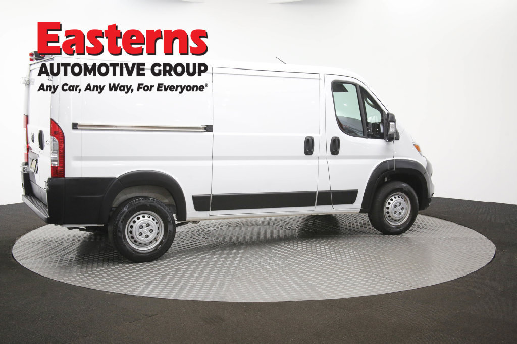 Used 2025 RAM ProMaster 2500 w/ Convenience Group FWD image 38