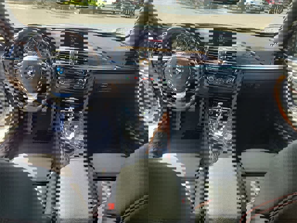 Used 2015 BMW 428i Convertible image 12