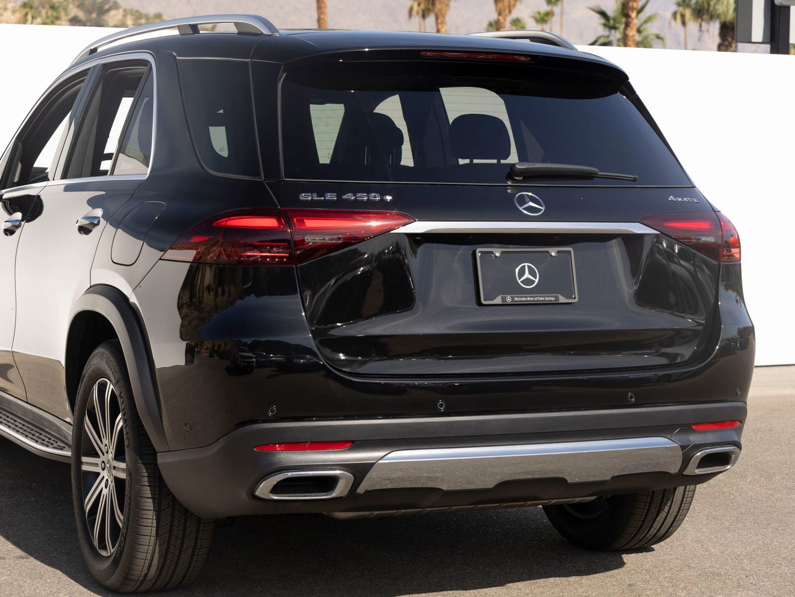 Used 2025 Mercedes-Benz GLE 450e 4MATIC image 8