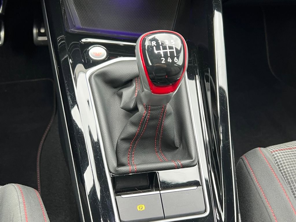 Used 2024 Volkswagen GTI SE image 26