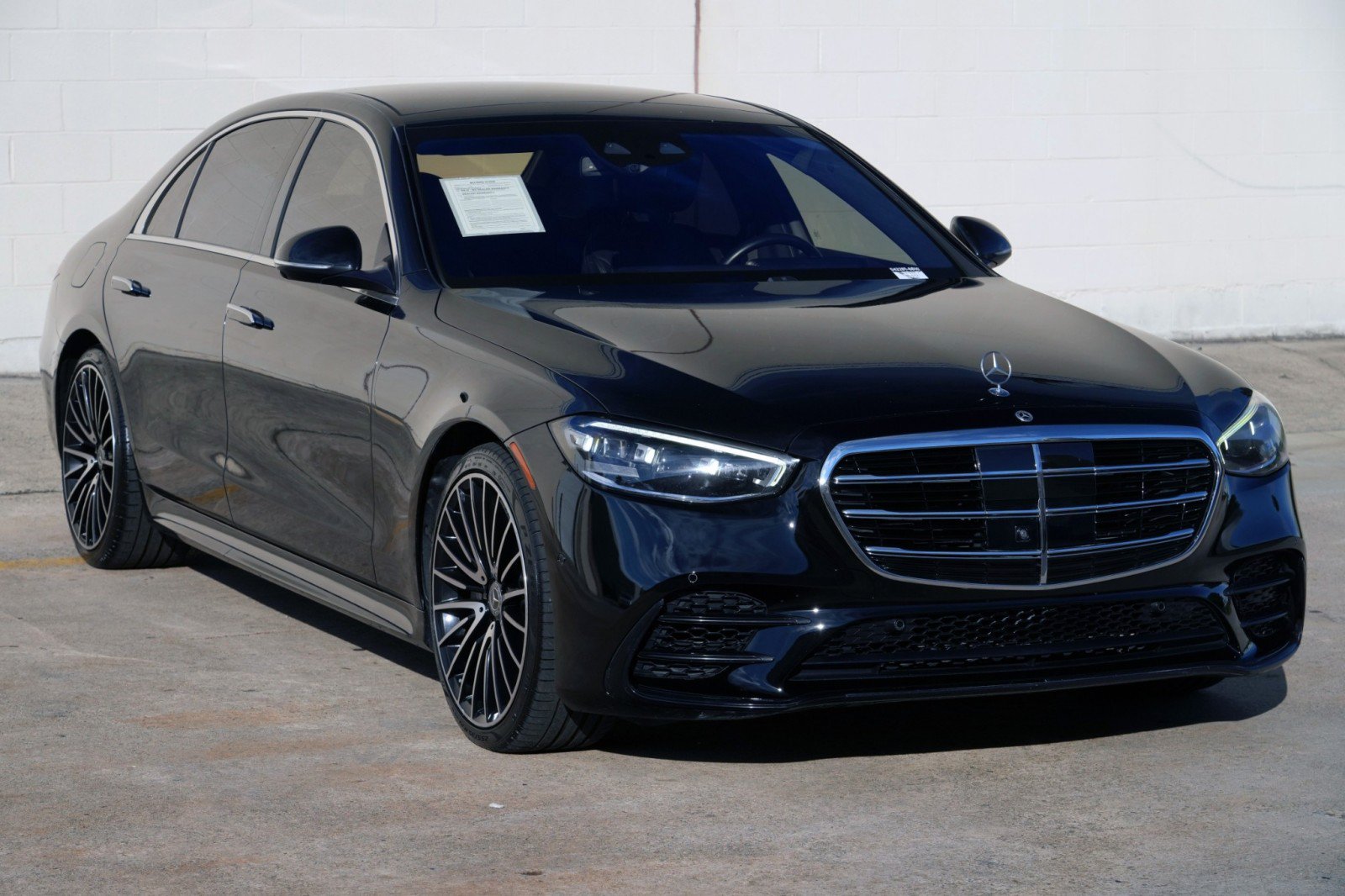 Used 2021 Mercedes-Benz S 580 4MATIC Sedan w/ AMG Line image 60