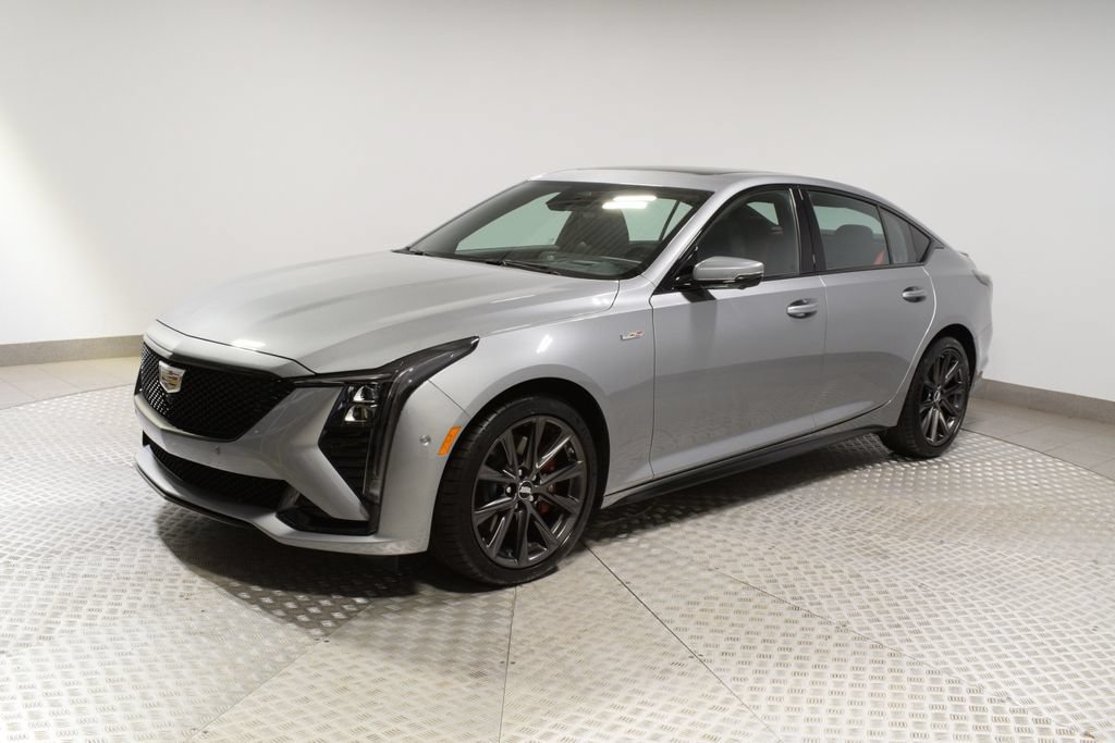 Used 2026 Cadillac CT5 V w/ Technology Package AWD/4WD image 3