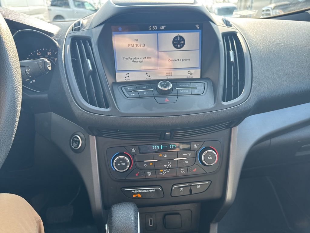 Certified 2019 Ford Escape SE image 4