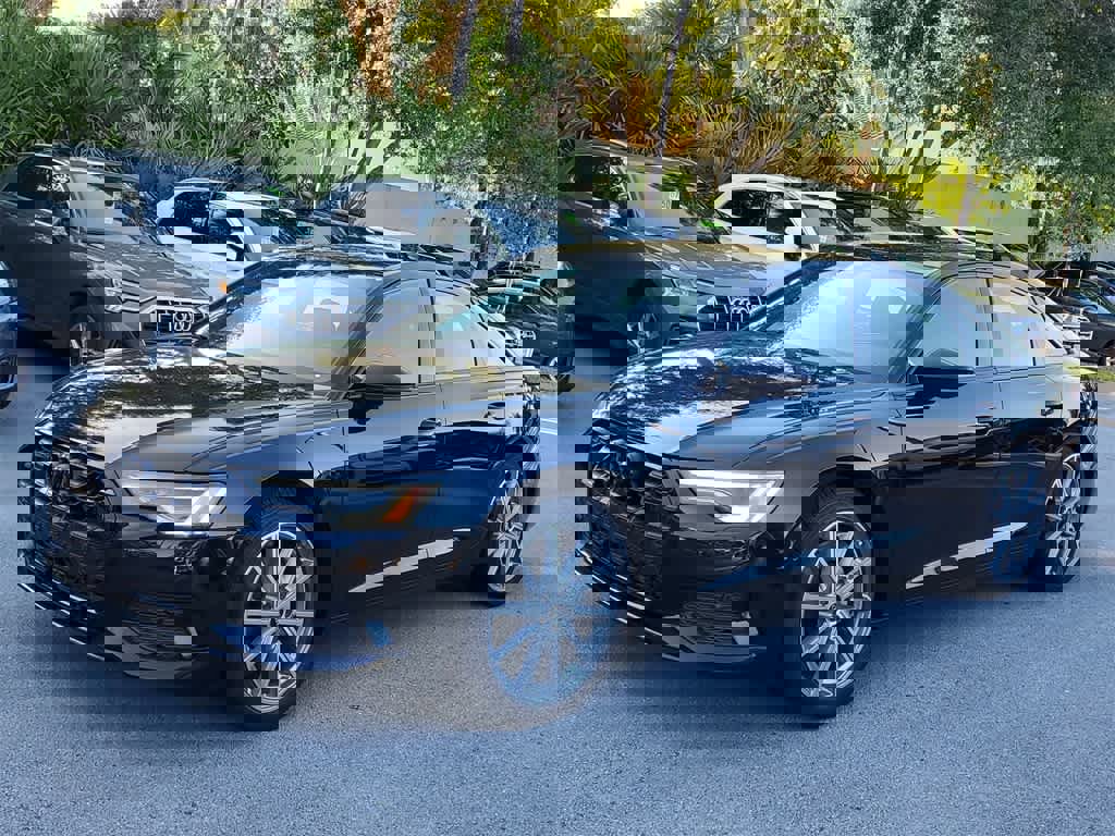 New 2025 Audi A6 Premium Plus image 4