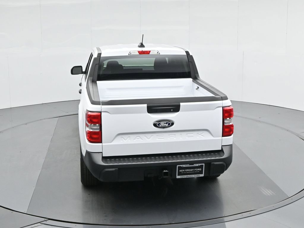 New 2025 Ford Maverick XL w/ Equipment Group 102A image 40
