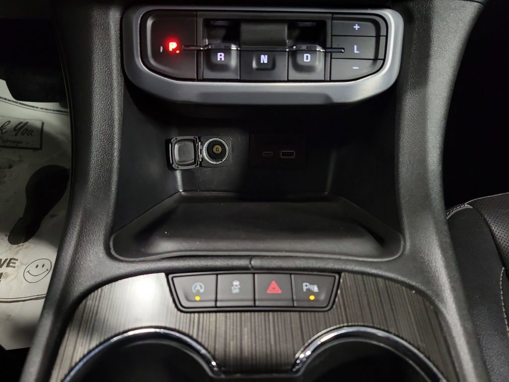 Used 2020 GMC Acadia SLT image 17