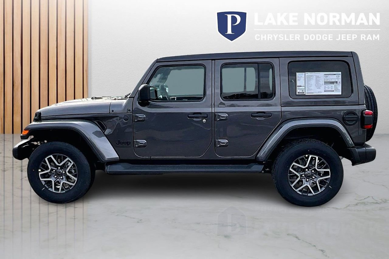 New 2026 Jeep Wrangler Sahara AWD/4WD image 6