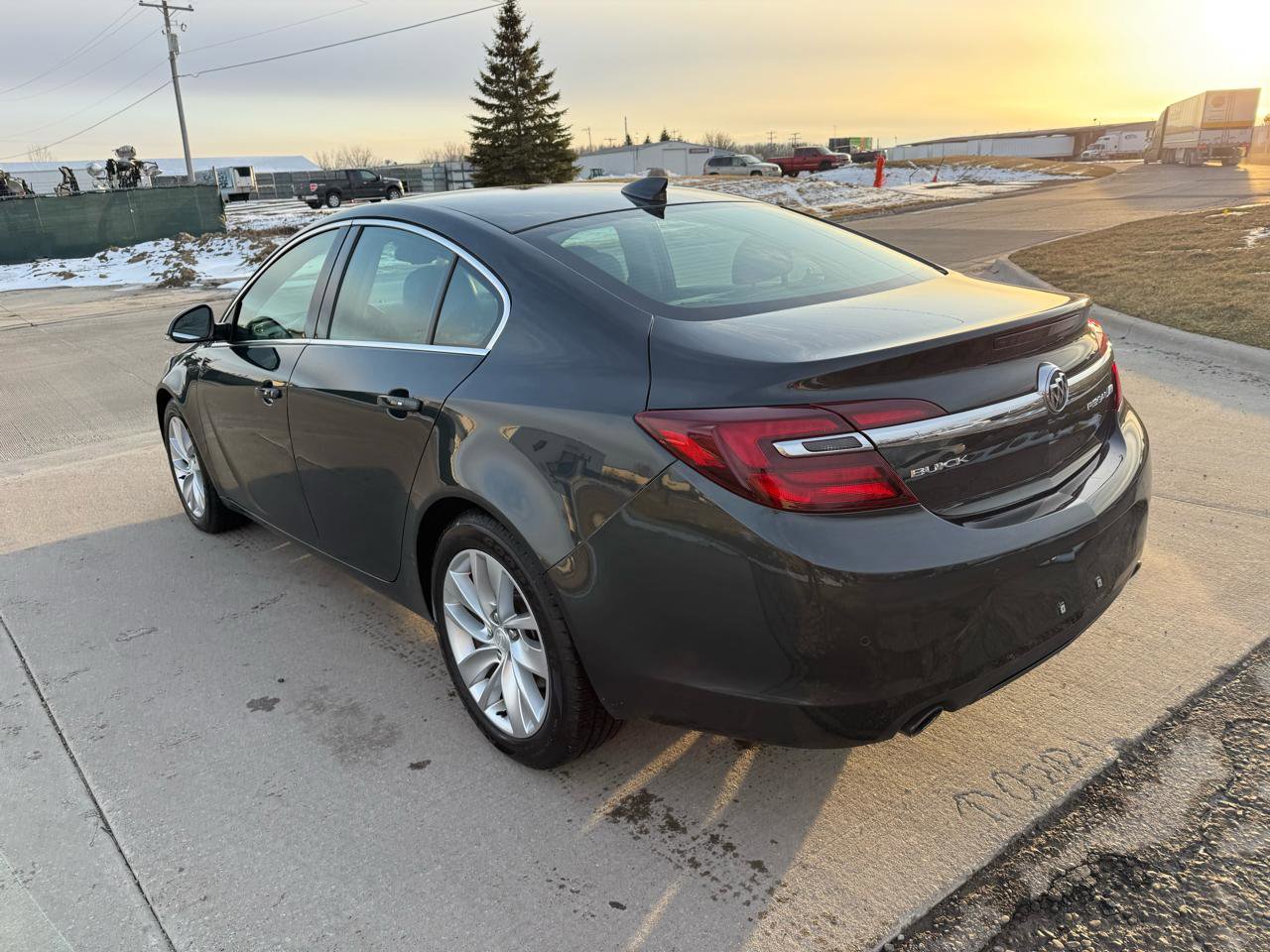 Used 2015 Buick Regal Premium image 7