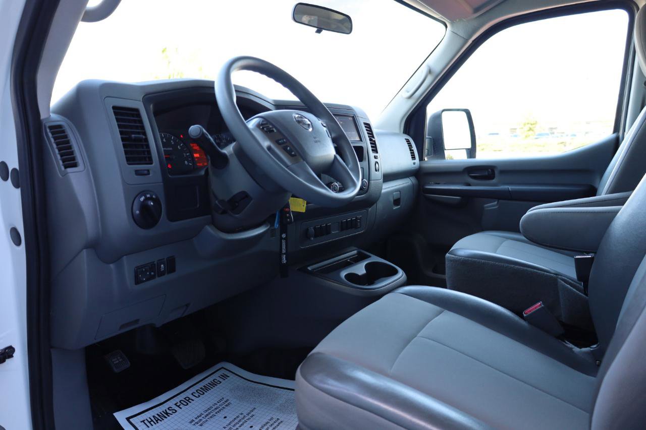 Used 2020 Nissan NV 3500 S image 7