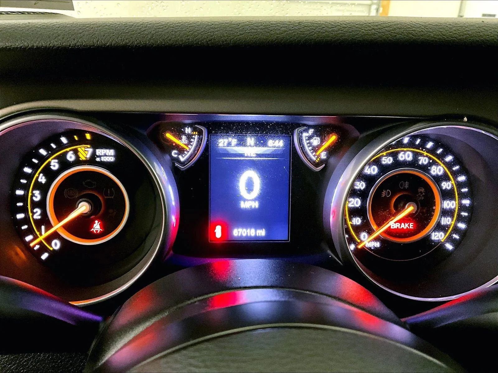 Used 2018 Jeep Wrangler Unlimited Sport S image 19