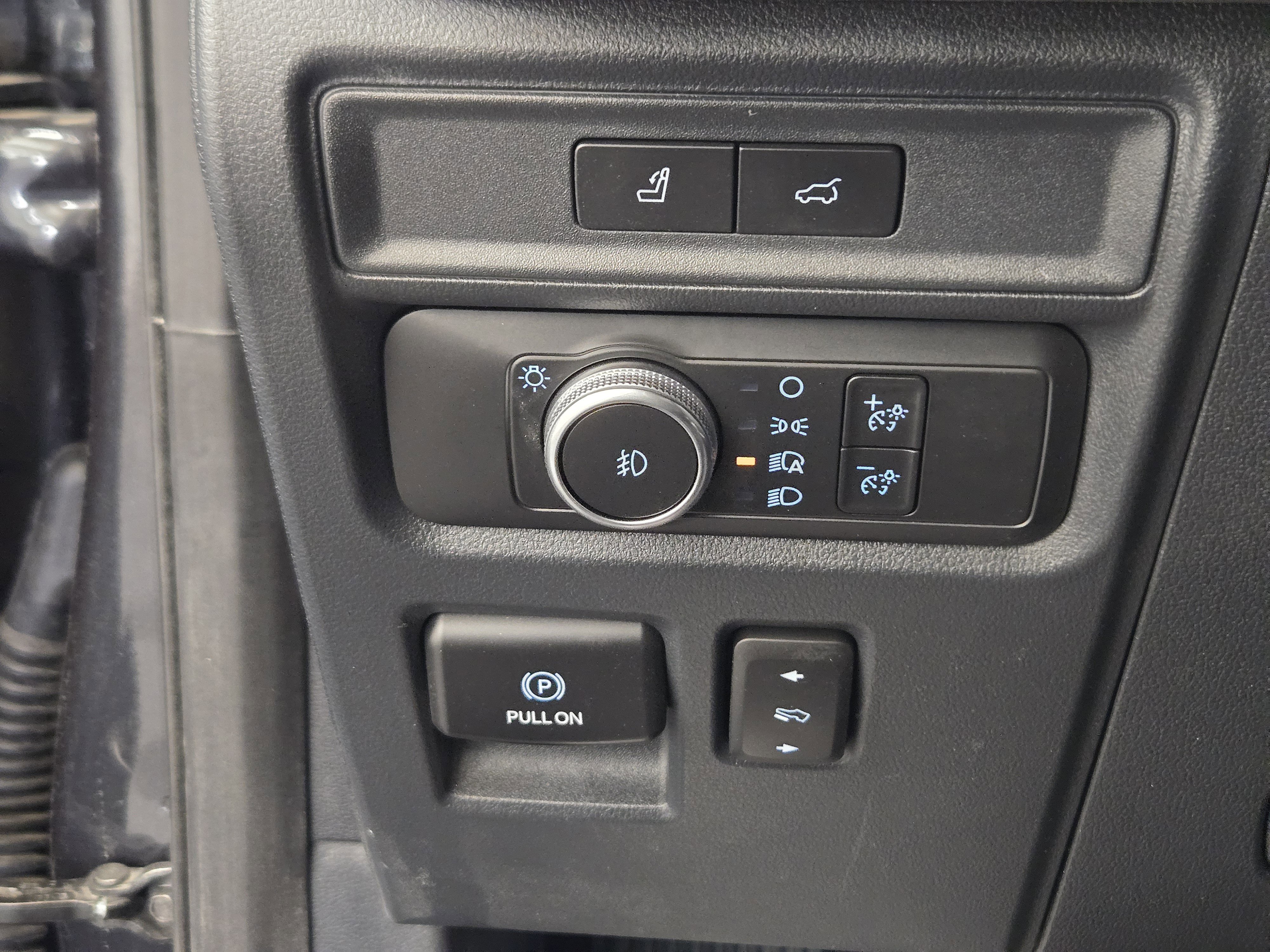 Certified 2022 Ford Expedition XLT image 20