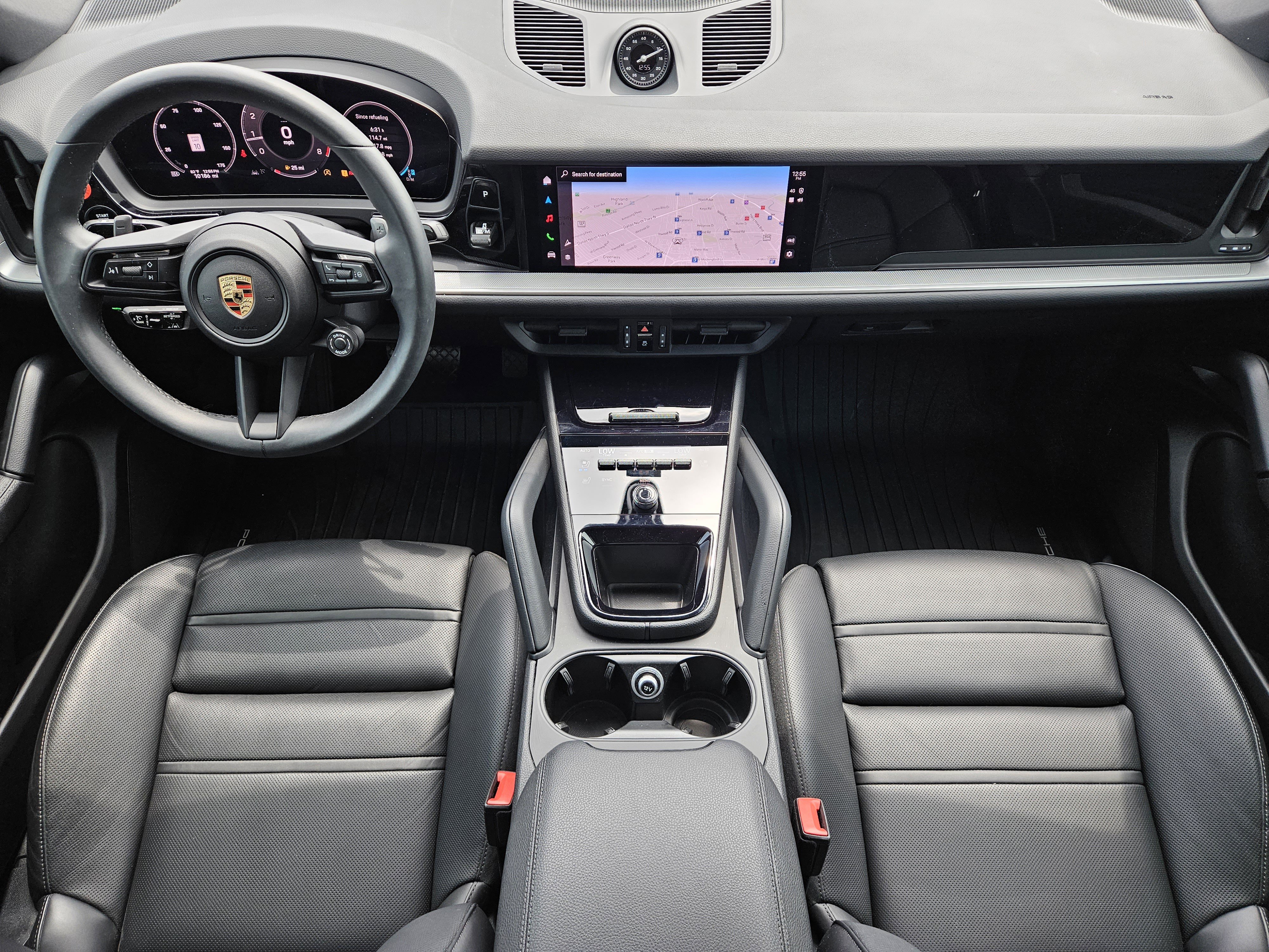 Certified 2024 Porsche Cayenne Coupe AWD/4WD image 24
