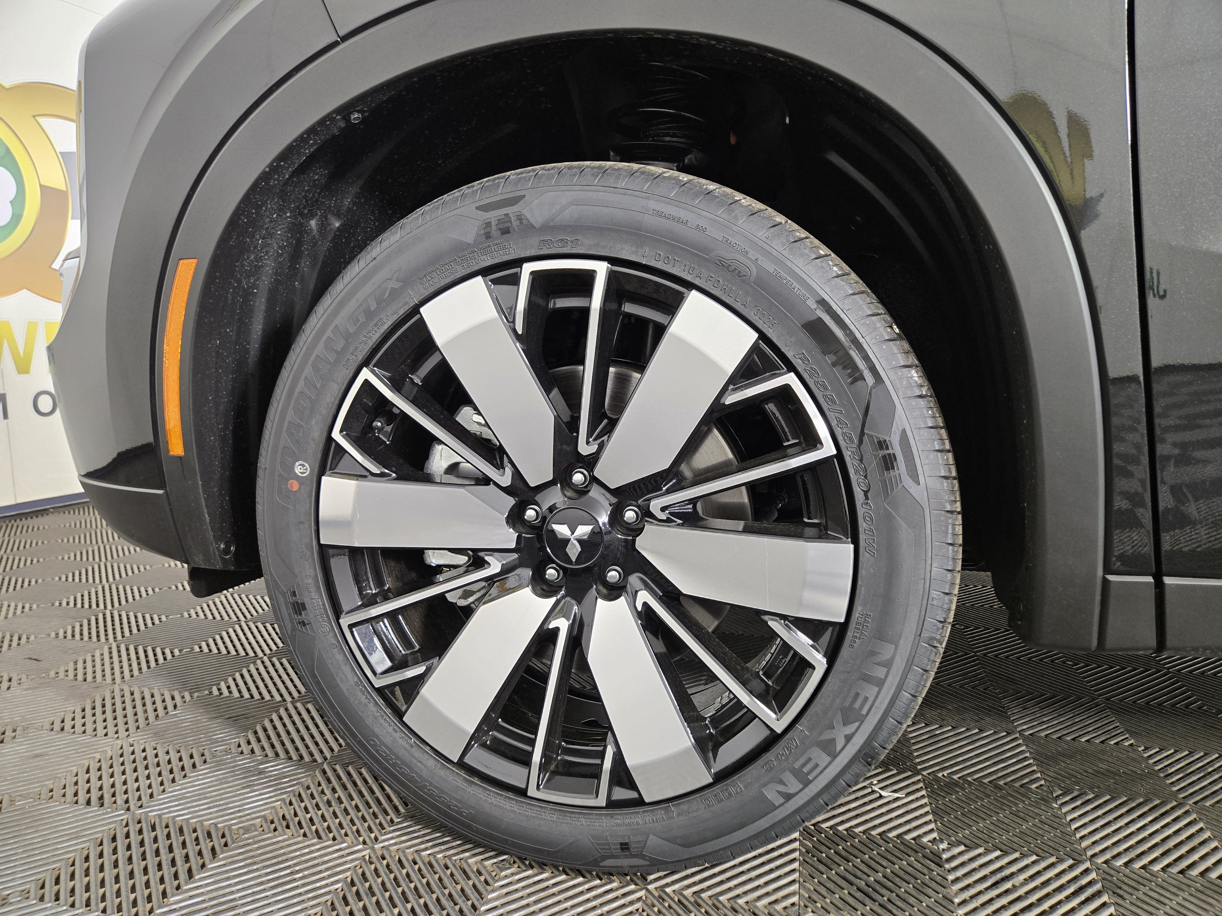 New 2026 Mitsubishi Outlander SE AWD/4WD image 32
