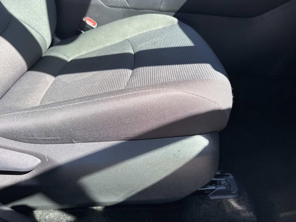 Used 2024 Toyota RAV4 LE image 12