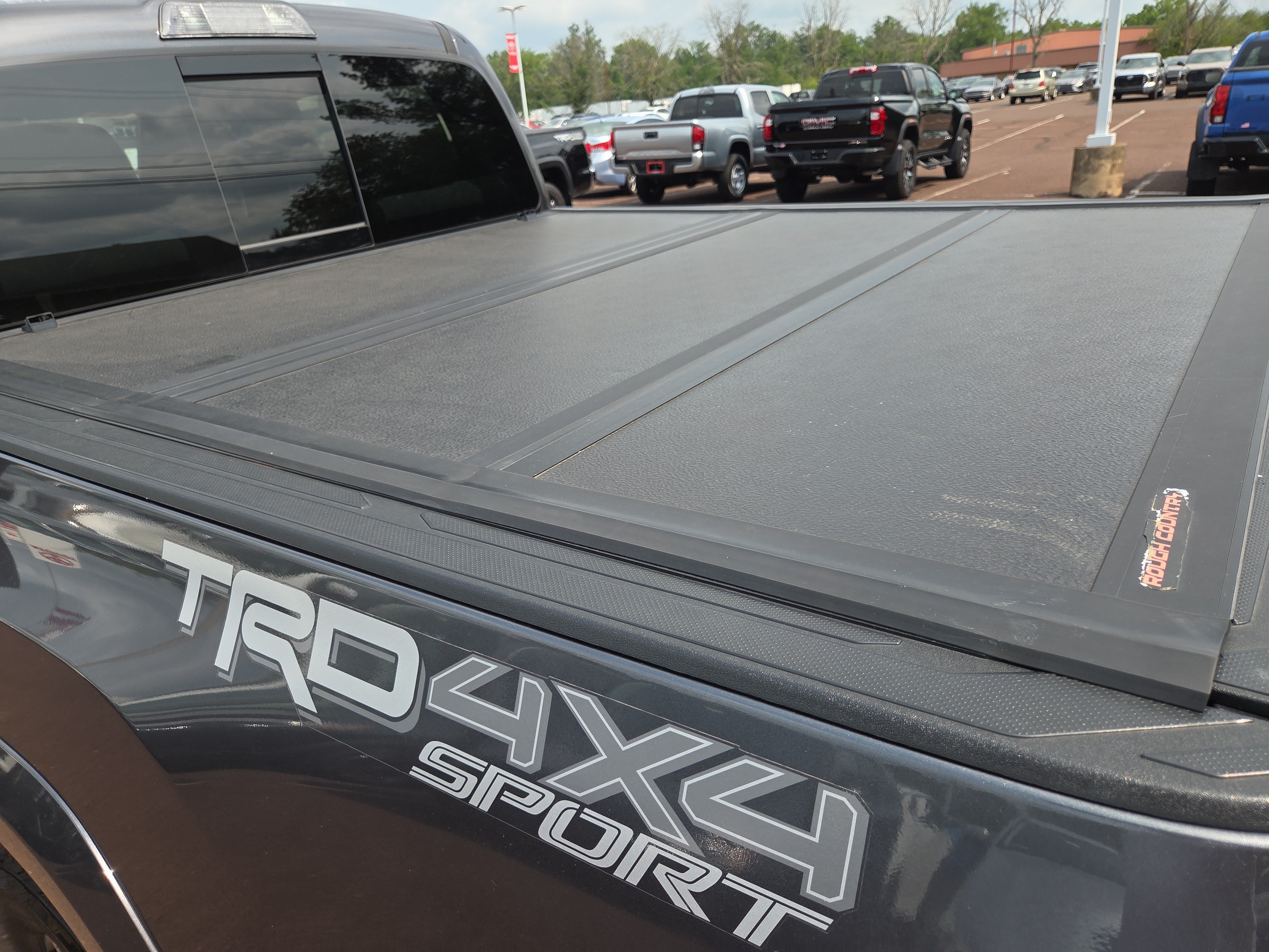 Certified 2021 Toyota Tacoma TRD Sport AWD/4WD image 32