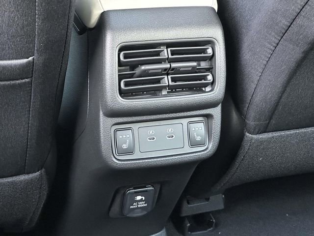 New 2026 Nissan Leaf Platinum+ image 17