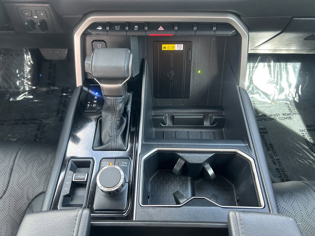 Used 2024 Toyota Tundra Limited image 13