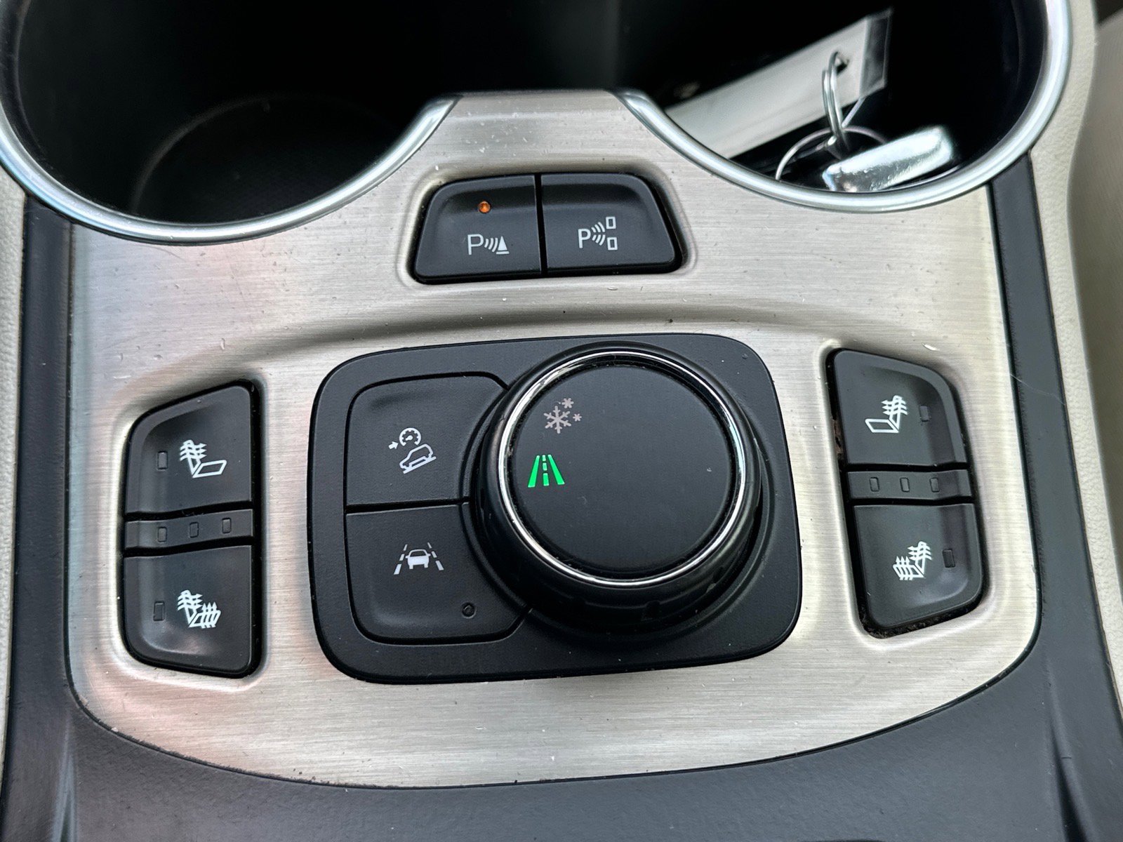 Used 2019 GMC Terrain Denali w/ Advanced Safety Package FWD image 15