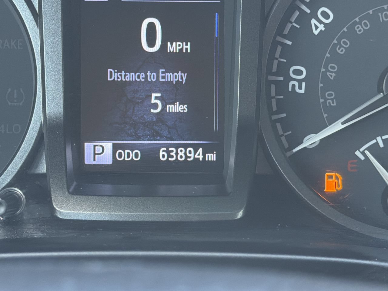 Used 2022 Toyota Tacoma TRD Off-Road AWD/4WD image 30