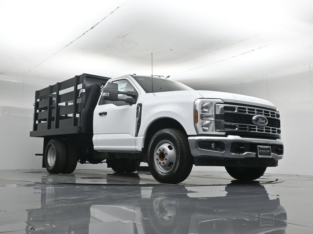 New 2026 Ford F350 XL w/ XL Chrome Package RWD image 40
