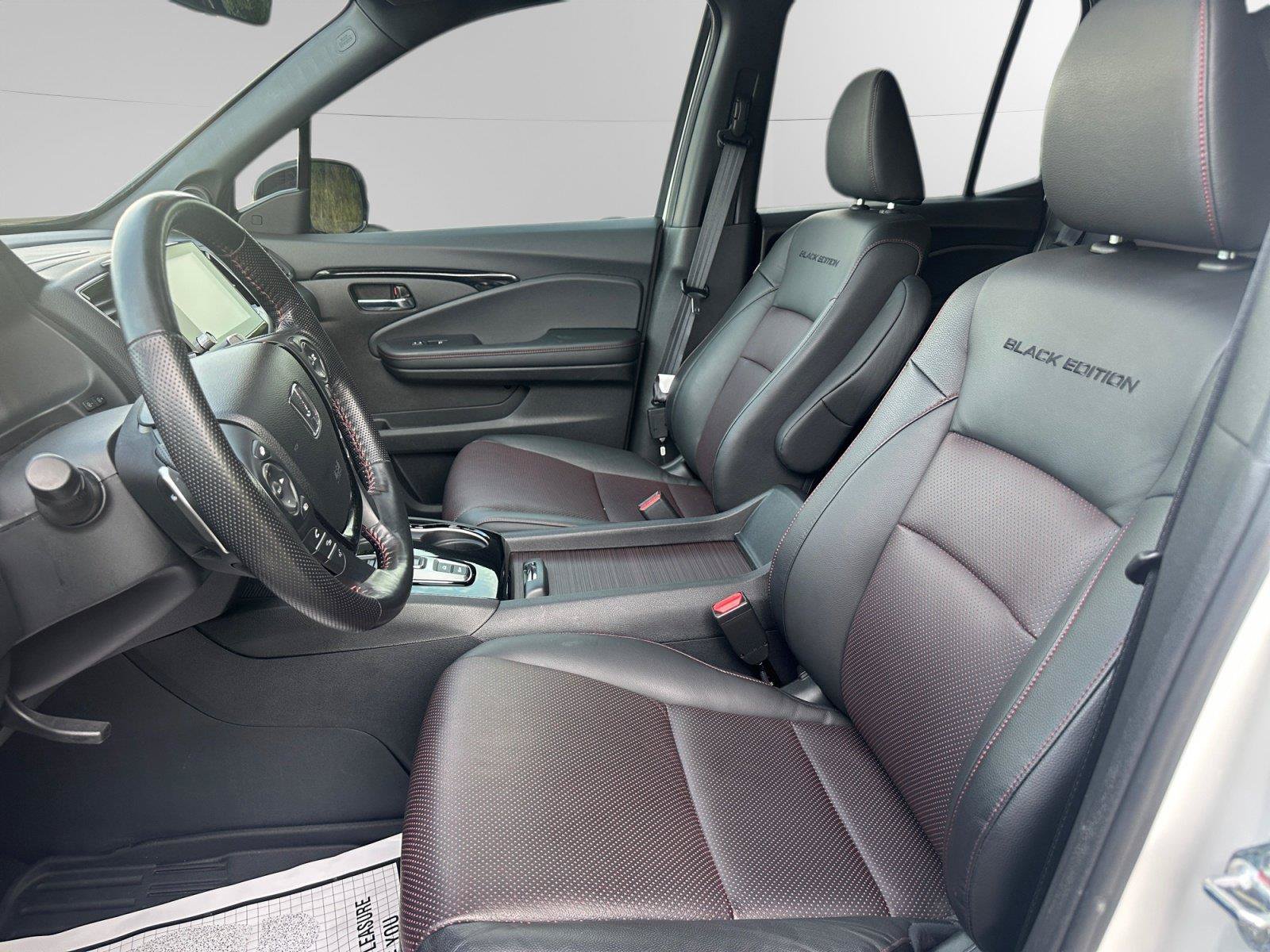 Used 2023 Honda Ridgeline Black Edition image 11