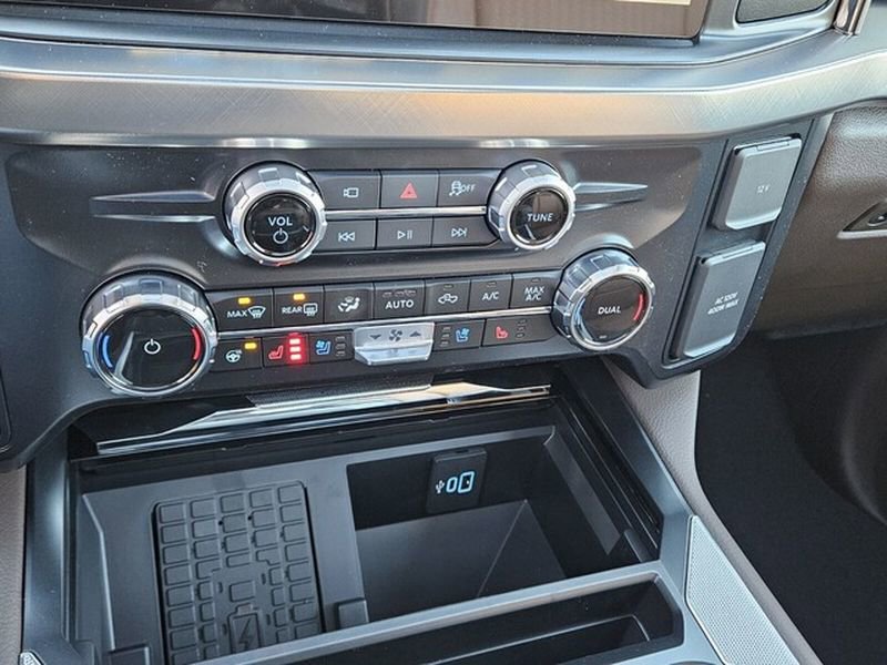 New 2026 Ford F250 King Ranch w/ Chrome Package image 24