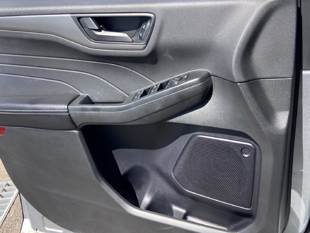 Used 2024 Ford Escape Active FWD image 17