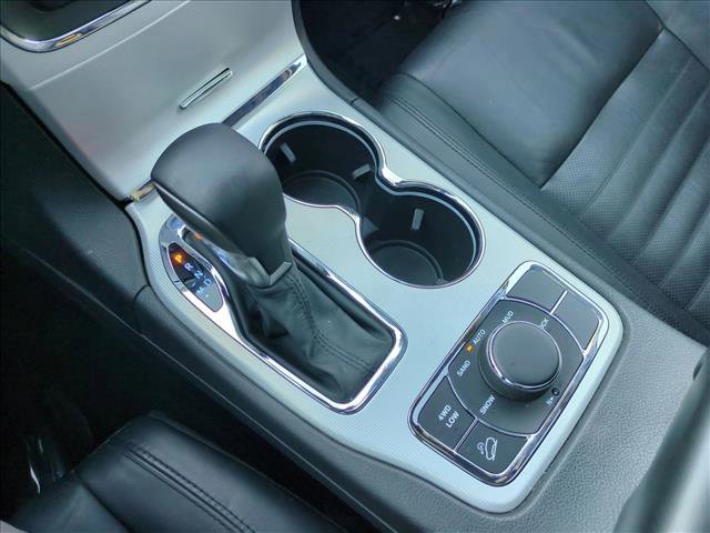 Used 2018 Jeep Grand Cherokee Limited image 12