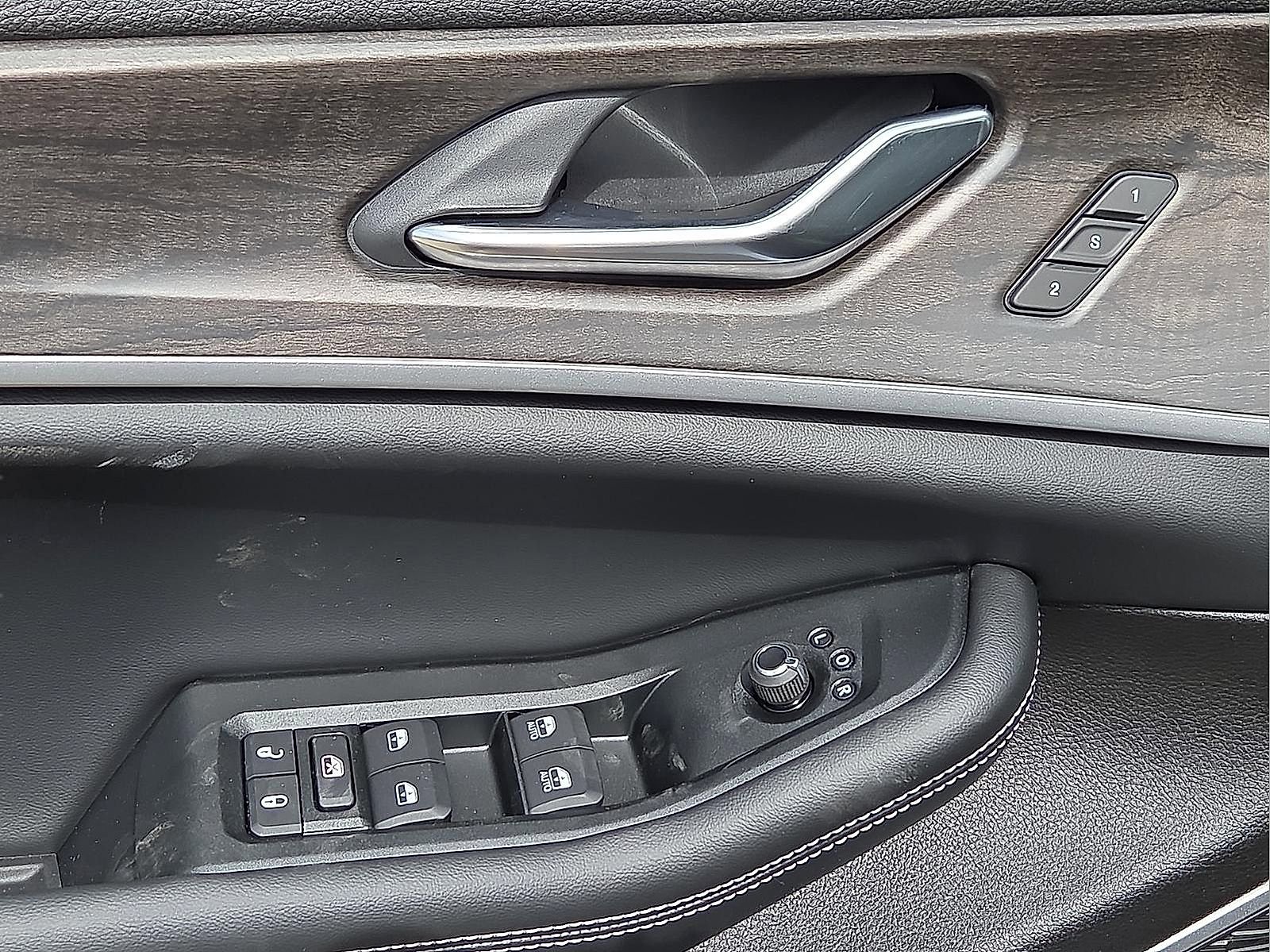 New 2026 Jeep Grand Cherokee Limited w/ Luxury Tech Group II image 13