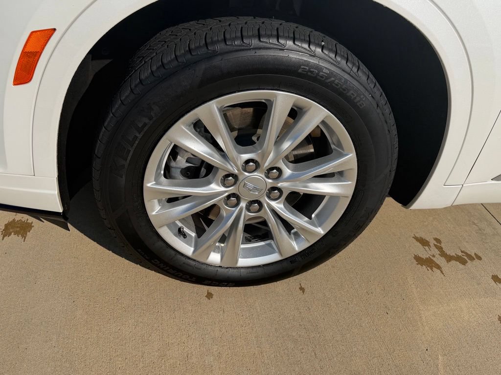 Used 2024 Cadillac XT6 Luxury FWD image 11