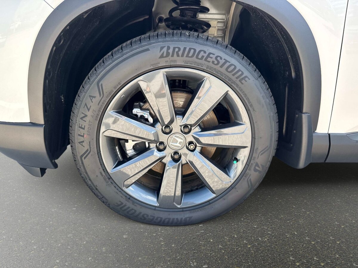 New 2026 Honda Pilot Sport image 10