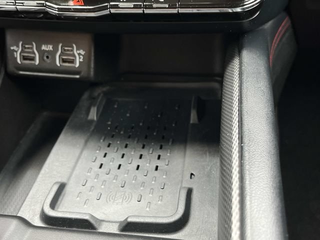 Used 2025 Dodge Durango R/T AWD/4WD image 38