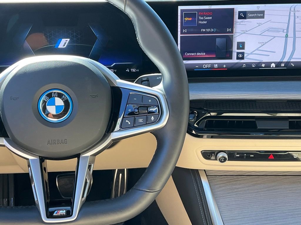 Used 2025 BMW i4 eDrive40 w/ M Sport Package image 41