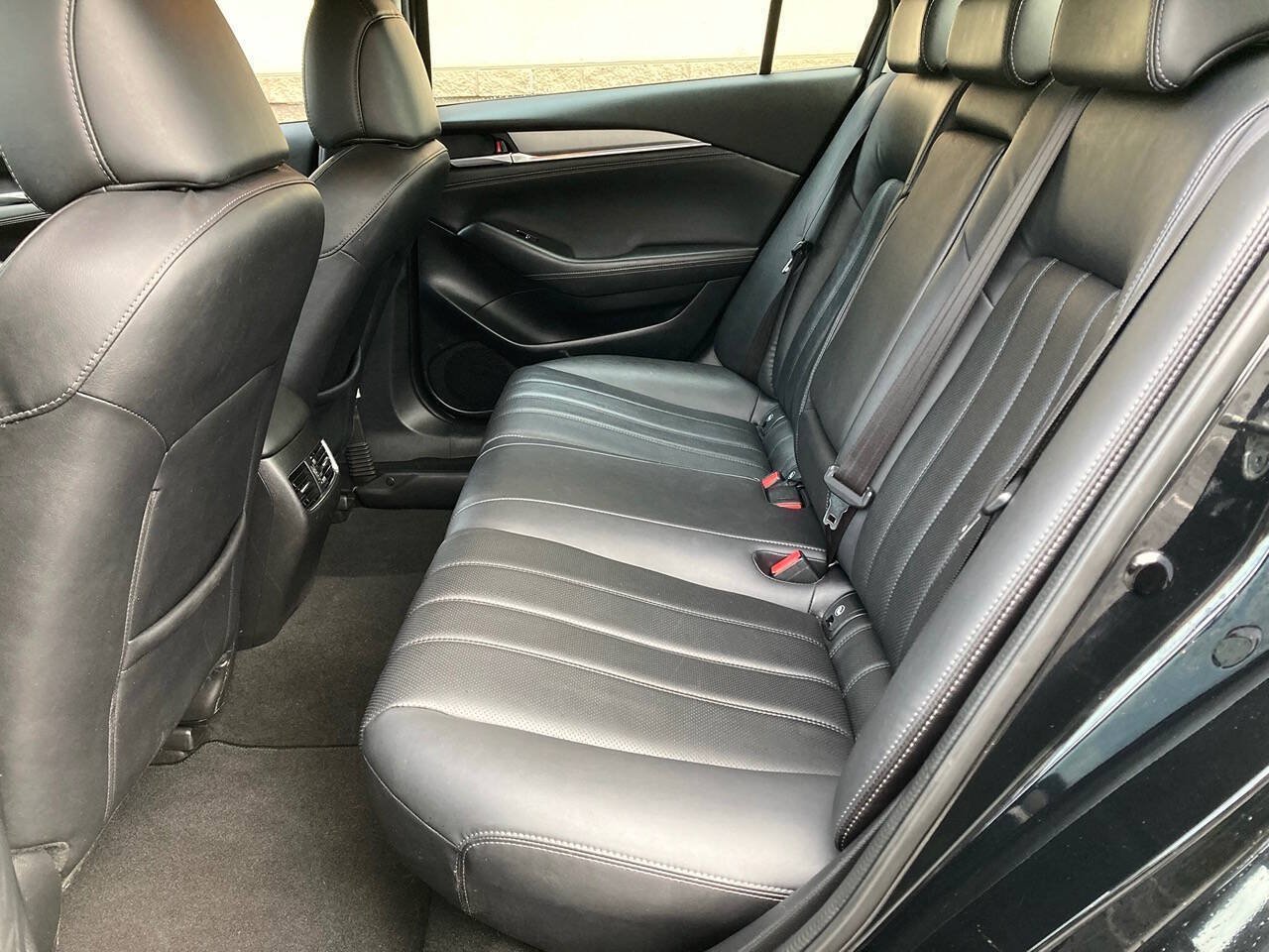 Used 2020 MAZDA MAZDA6 Touring FWD image 11