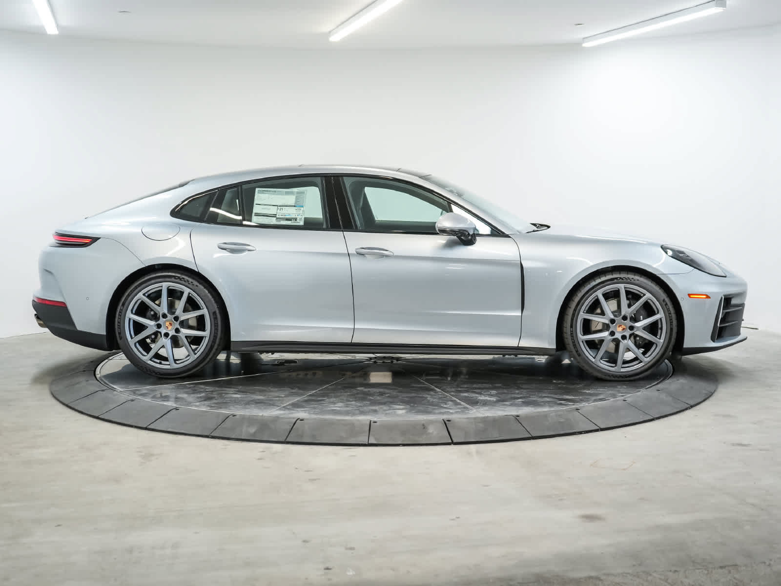 New 2026 Porsche Panamera RWD image 8