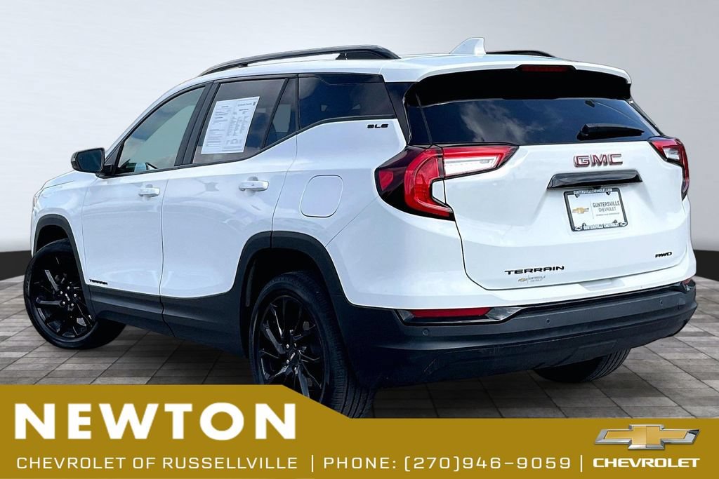 Used 2023 GMC Terrain SLE w/ Driver Convenience Package AWD/4WD image 13