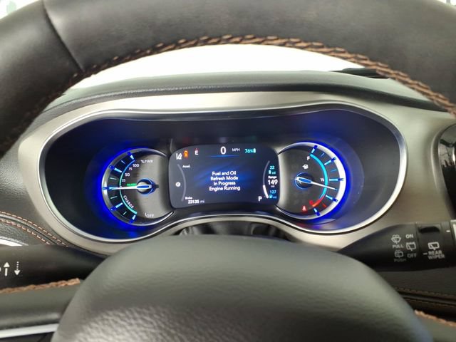Used 2024 Chrysler Pacifica Pinnacle FWD image 20